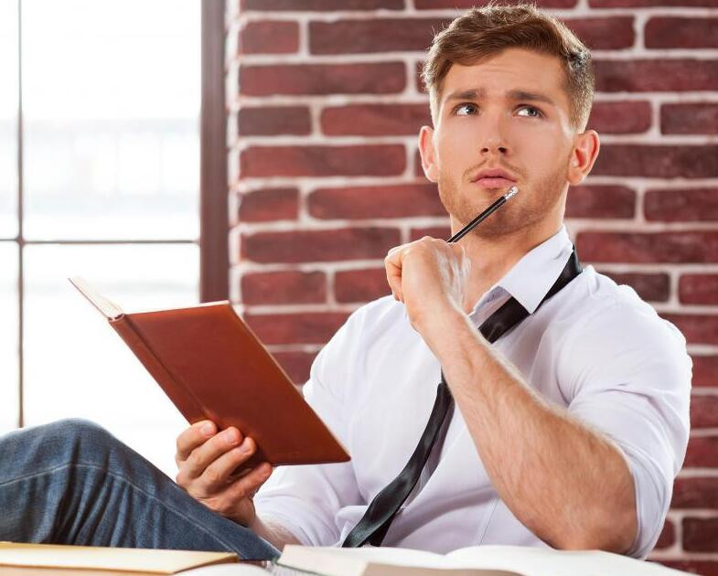 Чем отличается студенческий ВНЖ от убежища в Словакии: плюсы, минусы, таблица