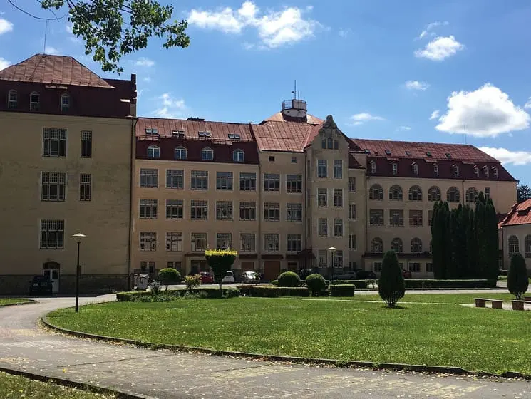 Університет Матея Бела у Словаччині