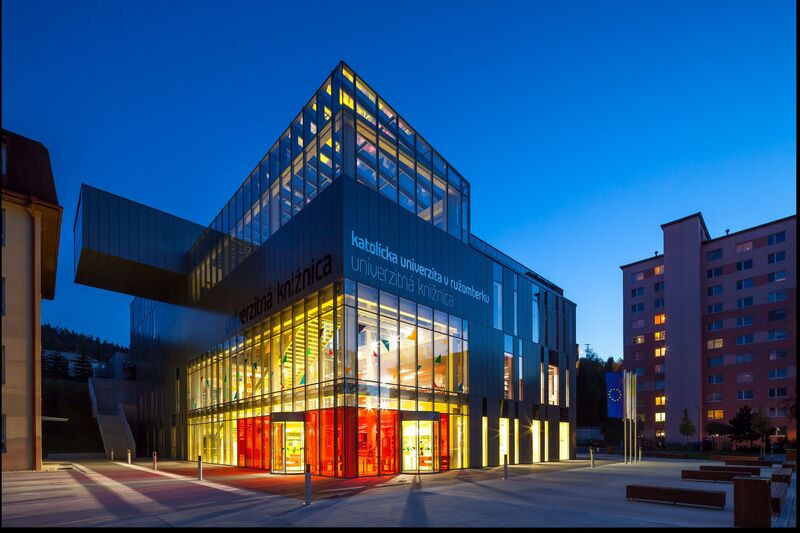 История Ружомберок католический университет в Словакии